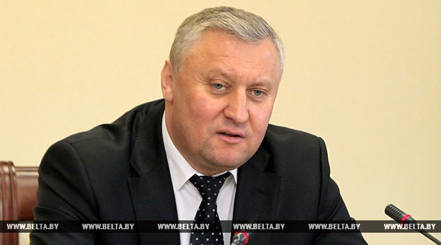 Владимир Дворник поручил создать комиссии для принятия решений по льготам для не участвующих в финансировании госрасходов