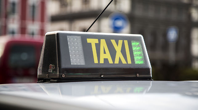 В Испании таксисты объявили забастовку 
