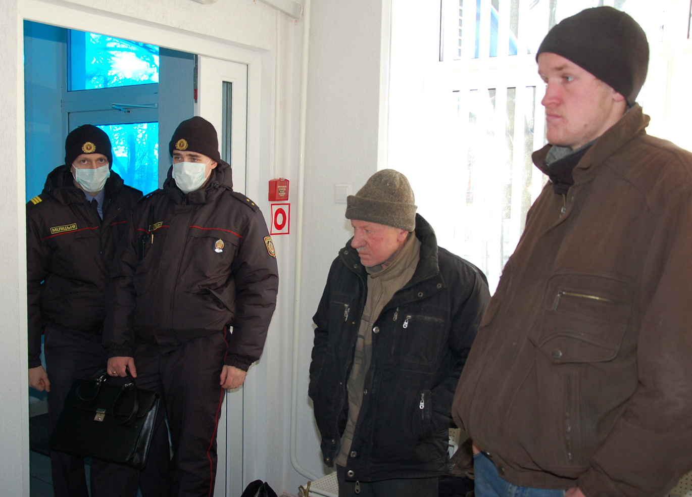 Гомельская милиция задержала 25 бездомных, чтобы помыть, накормить и проверить на туберкулез