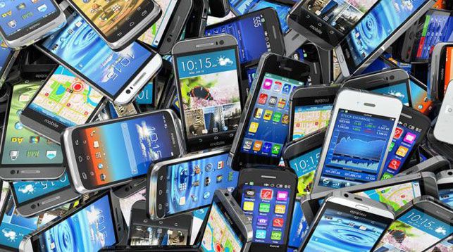 Минчанин украл из мастерской 50 мобильных телефонов