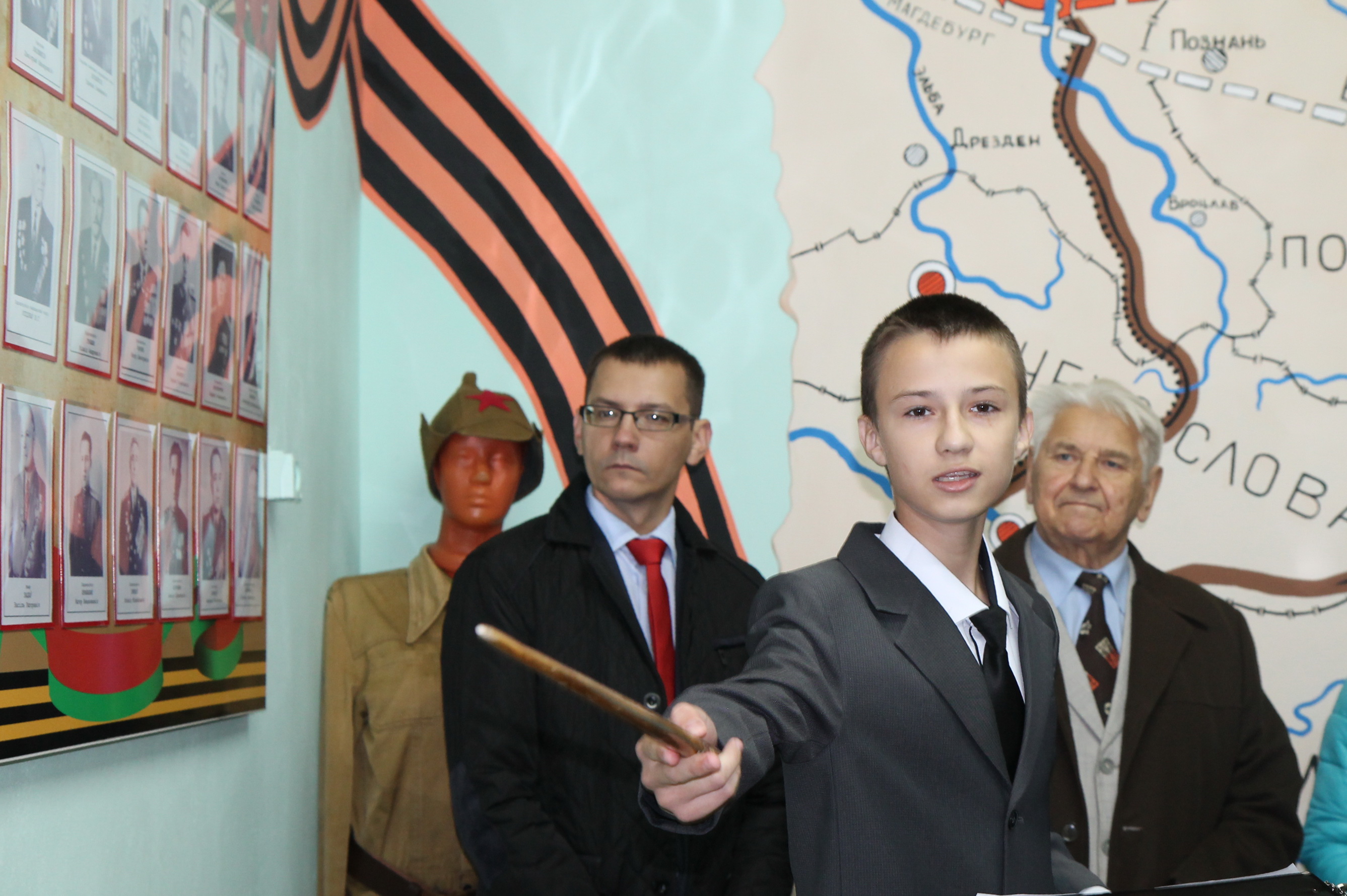 Гомельские студенты и учащиеся побывали с миротворческим визитом в Чечерском районе