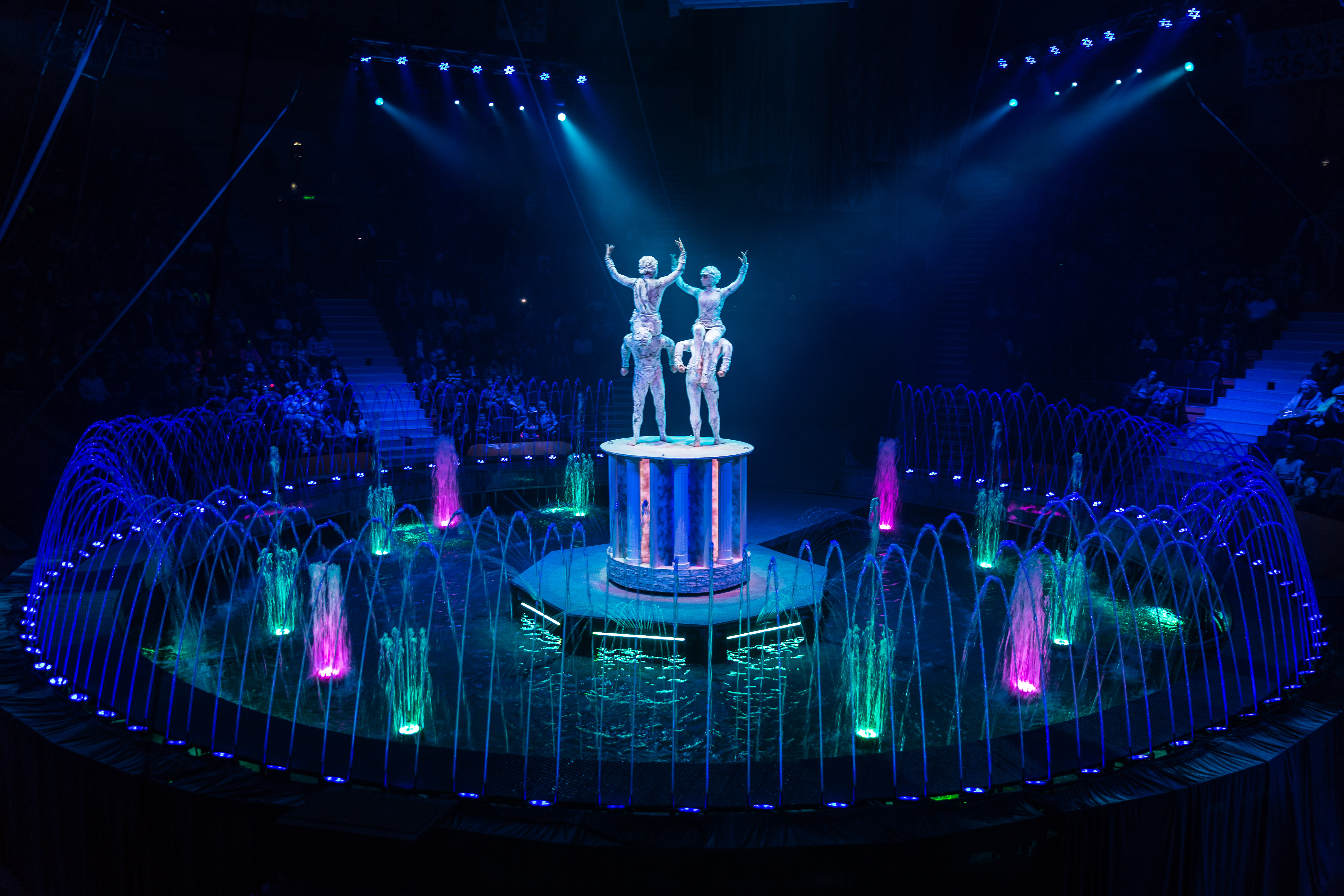 Премьера в Гомельском цирке: шоу гигантских фонтанов «Удивительный город». Будет обновлено
