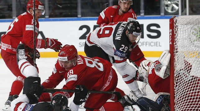 Сборная Беларуси по хоккею проиграла третий подряд матч на чемпионате мира