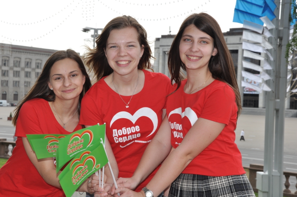 Волонтеры БРСМ «Доброе сердце» помогли благоустроить 200 храмов и монастырей