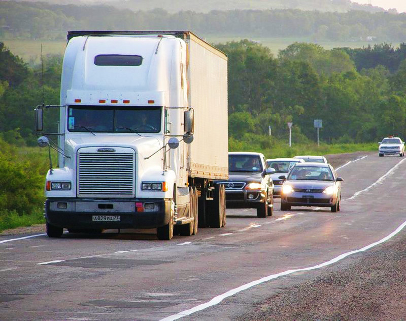 На республиканские автодороги с 21 марта введены временные ограничения нагрузок на оси транспортных средств
