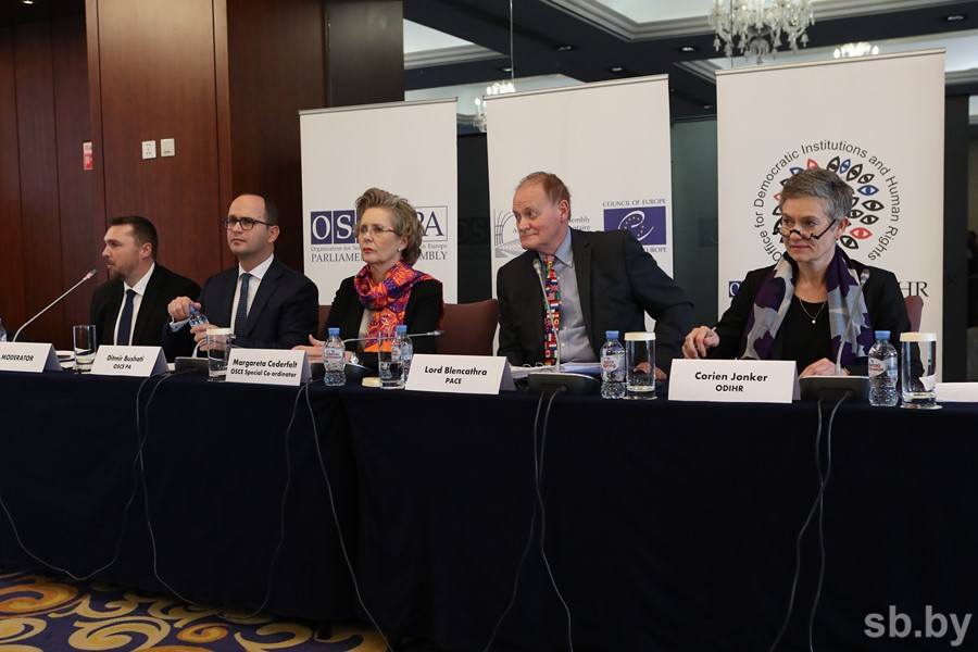 Итоговая пресс-конференция международных наблюдателей состоялась в Минске