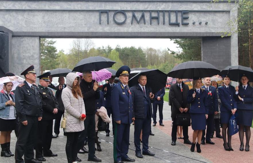 Неопровержимые факты зверств гитлеровского фашизма на нашей земле устанавливают работники прокуратуры