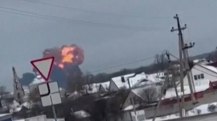 Гладков: все находившиеся на борту самолета Ил-76 погибли