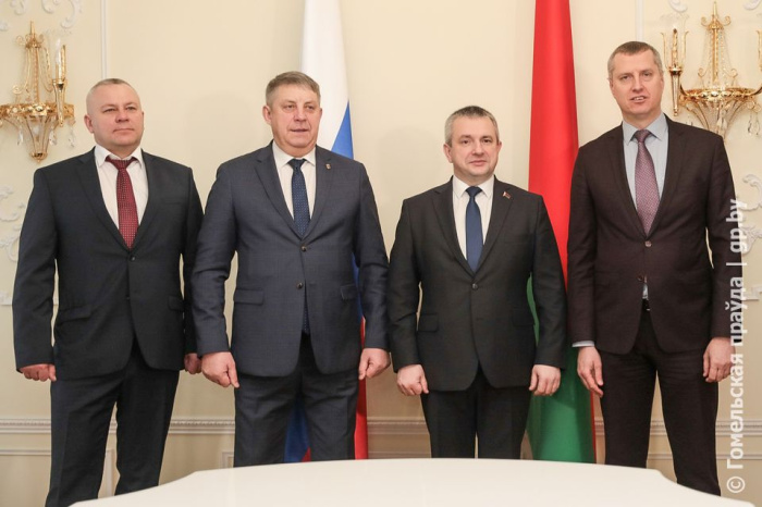 Вышли на новый уровень: перспективы сотрудничества обсудили губернаторы Гомельской и Брянской областей