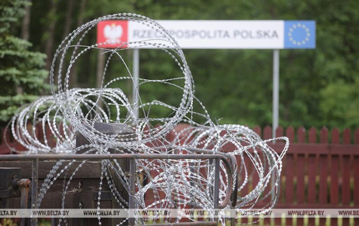 Польские силовики избили и вытеснили в Беларусь шестерых беженцев из Сирии