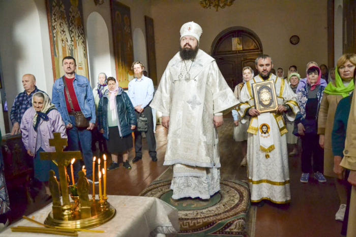 Сегодня православные отмечают Троицкую родительскую субботу