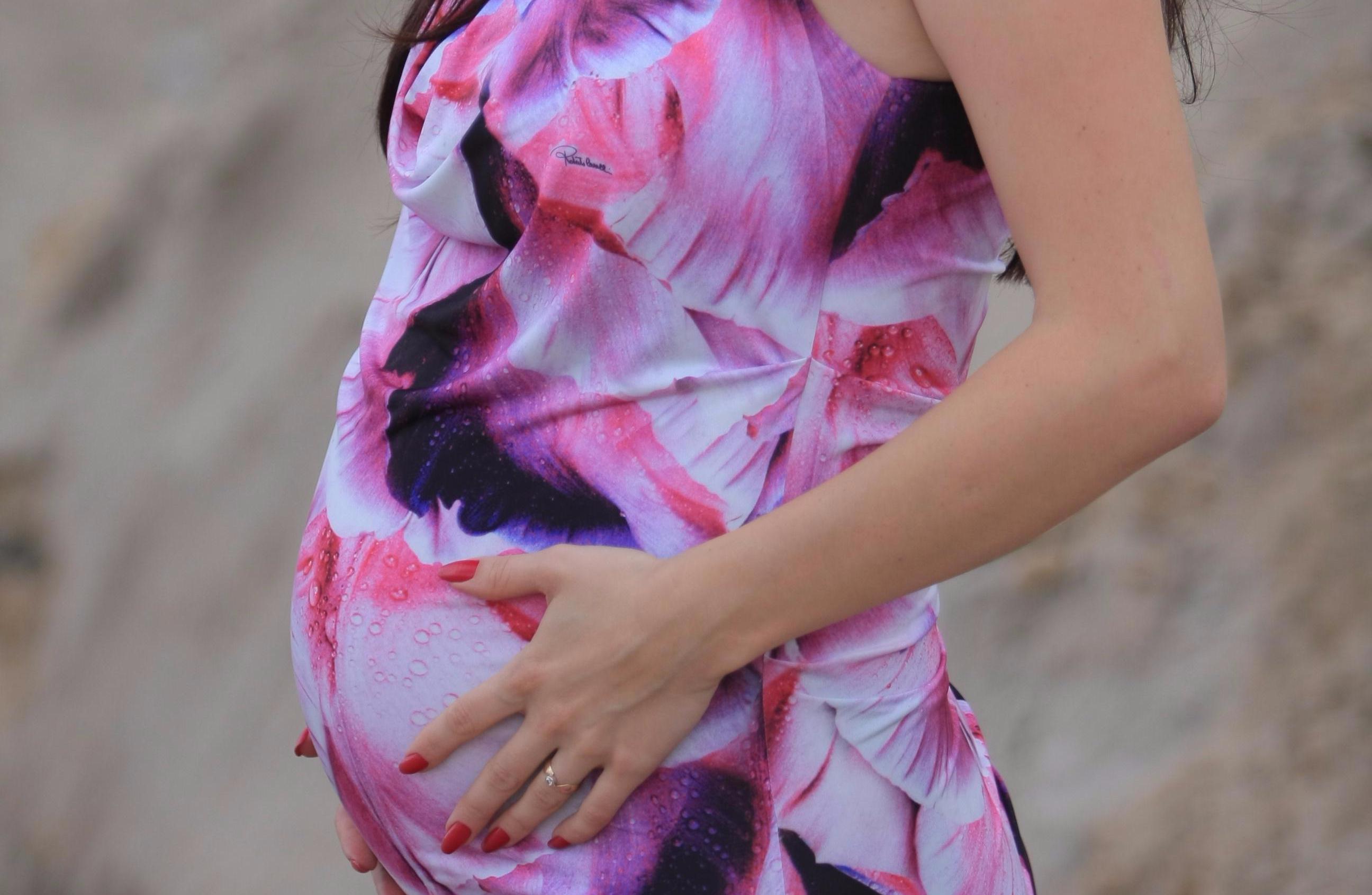 Легко ли найти одежду для беременных?