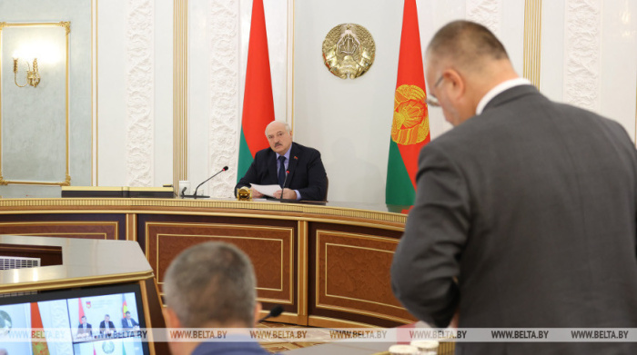 Лукашенко назначит главу Минсельхозпрода Брыло помощником в Витебской области
