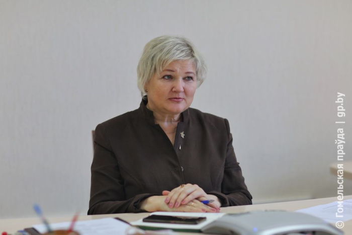 Управляющий делами облисполкома Елена Кличковская провела прямую линию: за три часа дозвонились 23 человека