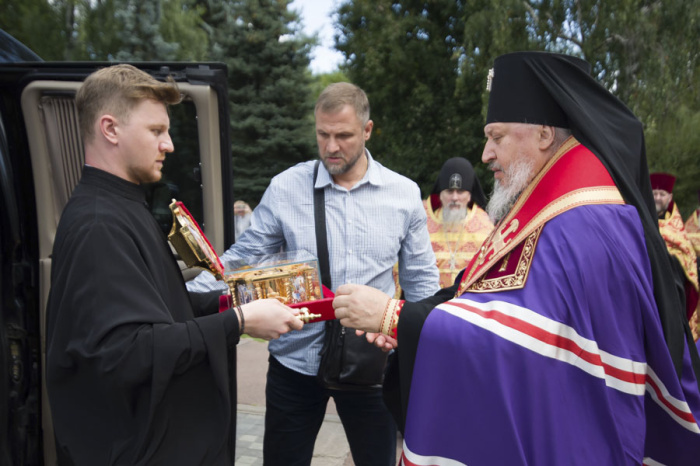 Ковчег с мощами великомученика Георгия Победоносца доставили в УВД Гомельского облисполкома