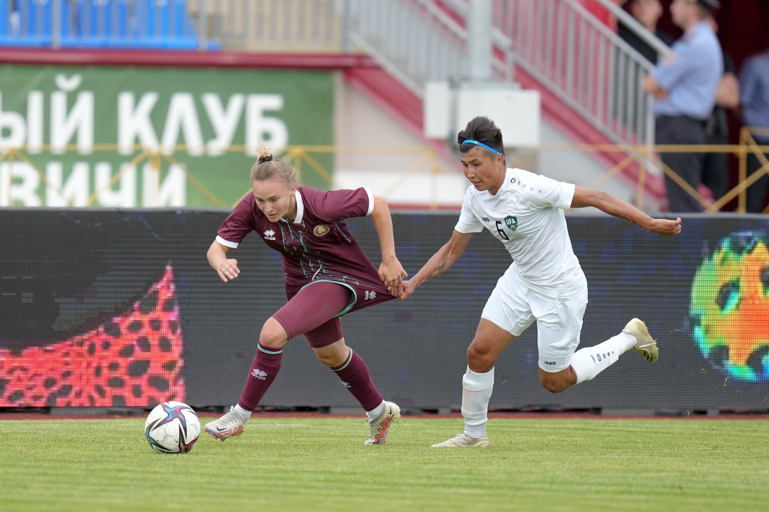 Женская сборная Беларуси по футболу уступила узбечкам