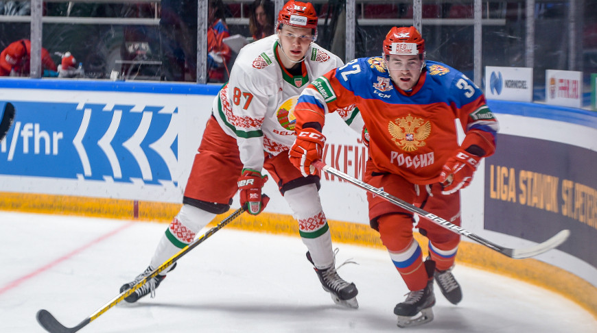 Сборная Беларуси по хоккею проиграла России на товарищеском турнире