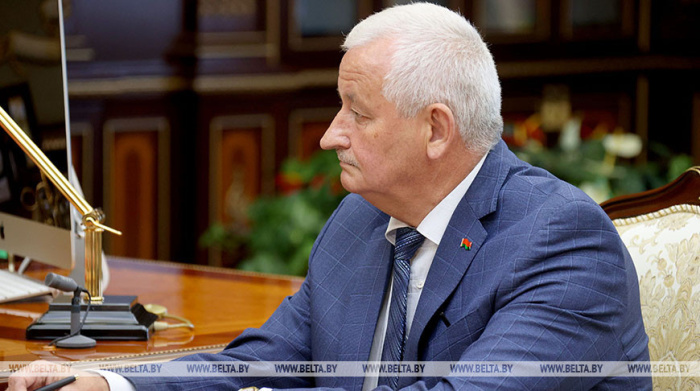 "Погрузиться как можно глубже". Какие задачи Лукашенко поставил перед новым вице-премьером Петром Пархомчиком