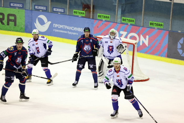Жлобинский «Металлург» переиграл «Брест» в матче хоккейного чемпионата страны