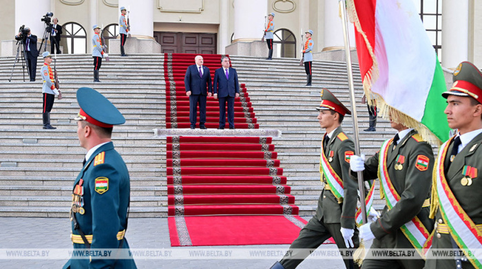 Рахмон: Таджикистан готов прилагать усилия для обогащения отношений с Беларусью