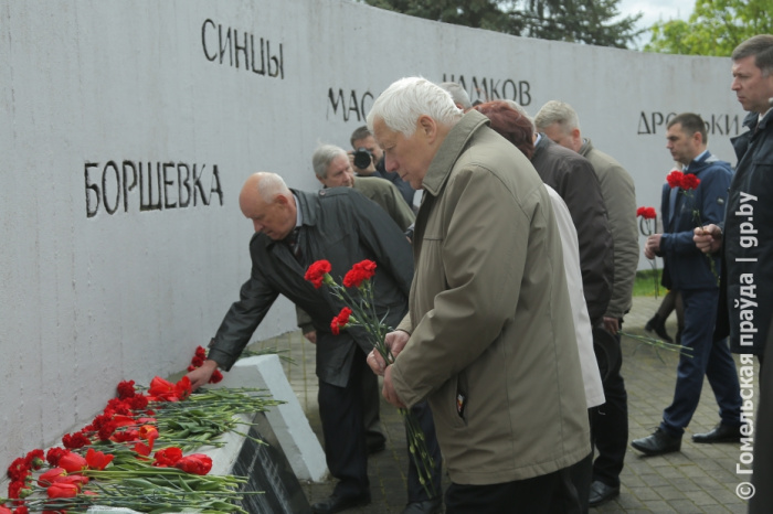 Коллектив РУП «Гомельэнерго»  поучаствовал в памятных мероприятиях  в Хойниках, посвященных 38-й годовщине  катастрофы на Чернобыльской АЭС