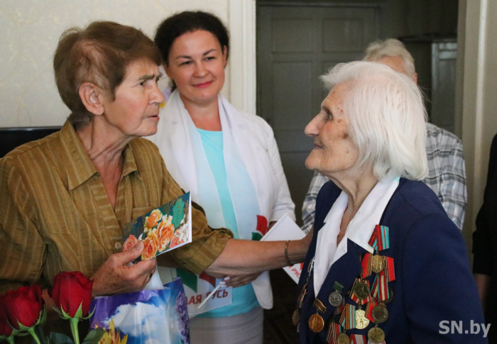 Ветерану войны и труда Тамаре Шевцовой исполнилось 95 лет