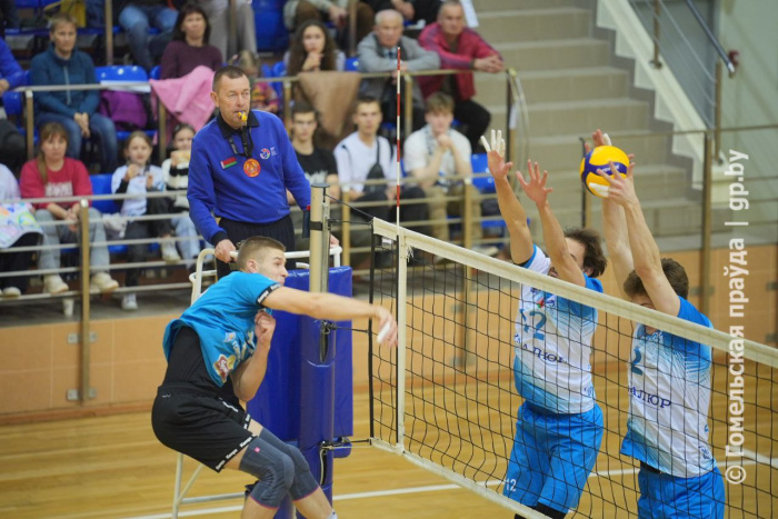 "Энергия" переиграла "Строитель" в третьем матче полуфинальной серии чемпионата Беларуси по волейболу