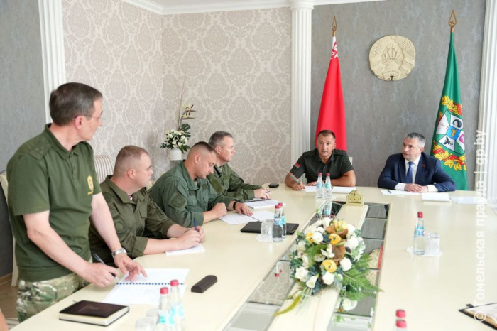 Гомельскую область с рабочим визитом посетил министр внутренних дел Иван Кубраков