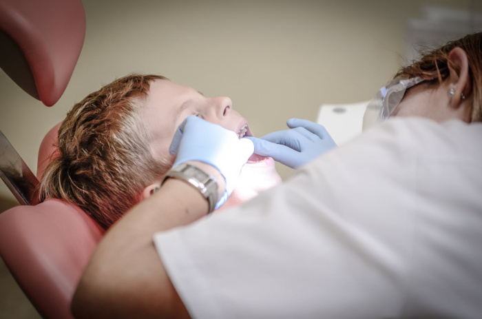 Как повлиял курс доллара на рост цен на услуги стоматолога в Беларуси