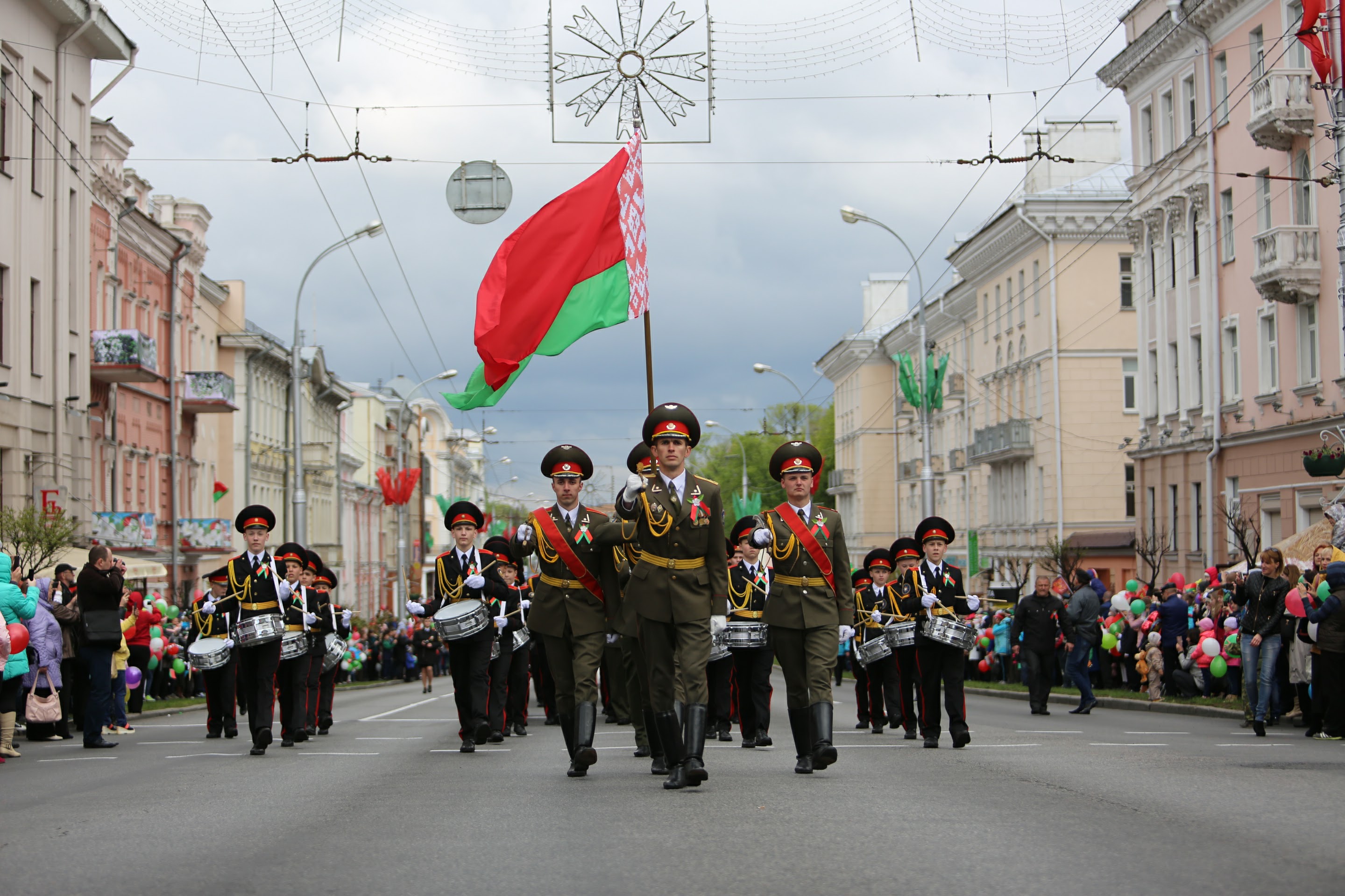 День победы в гомеле фото