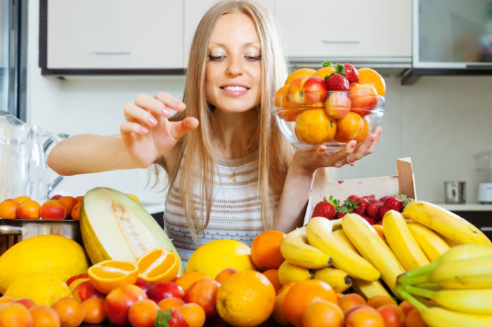 Нутрициолог объяснил, как фруктоза негативно влияет на работу печени