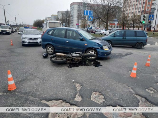В Мозыре в аварии пострадал мотоциклист