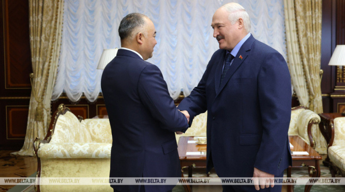 Лукашенко отметил хорошие отношения с Кыргызстаном и предложил найти новые точки соприкосновения