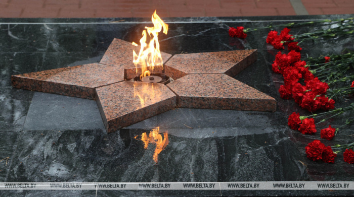 Рогащук: белорусов и россиян тысячами нитей связывает общая память о Победе в ВОВ