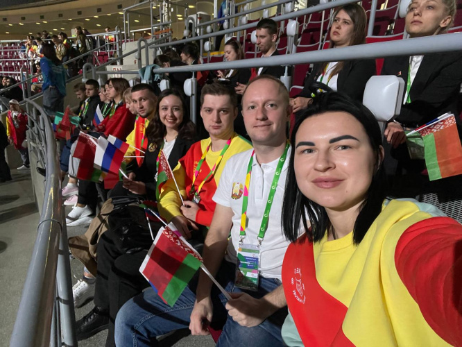 Делегация Гомельской области приняла участие в торжественной церемонии открытия Всемирного фестиваля молодежи в Сочи