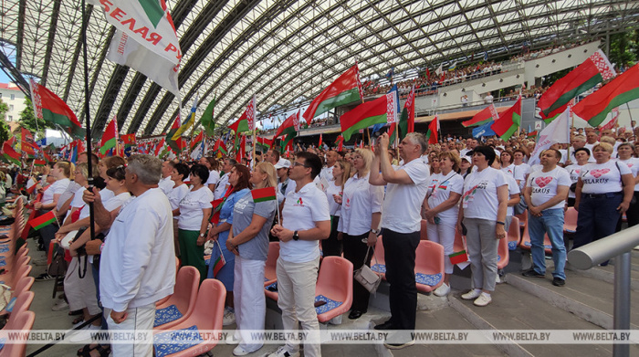 Более 6 тысяч человек собрал в Витебске патриотический форум к 30-летию института президентства