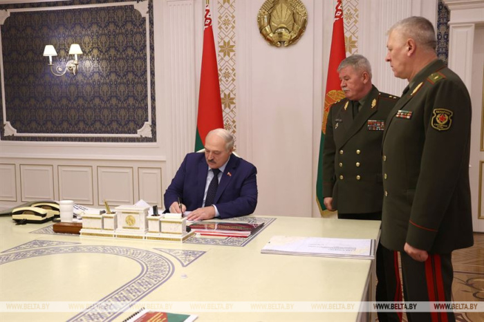 Лукашенко утвердил решения на охрану госграницы в 2023 году (будет дополнено)