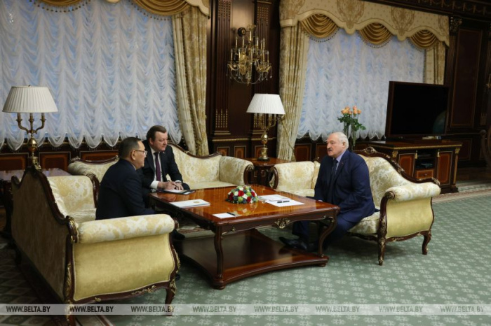 Лукашенко рассчитывает на поддержку Казахстана, чтобы Беларусь уже летом стала членом ШОС