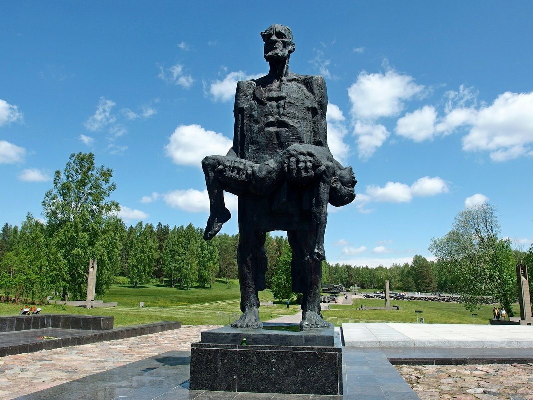«Непокорённый человек». Мемориальный комплекс Хатынь, Белоруссия