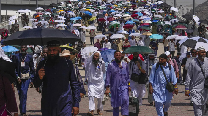 За время хаджа в Саудовской Аравии умерли более 1000 паломников, 800 пропали без вести