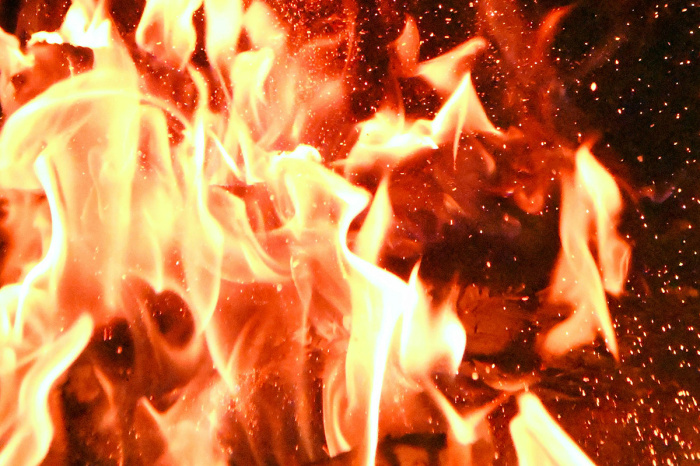 В Мозыре местный житель погиб при пожаре из-за курения