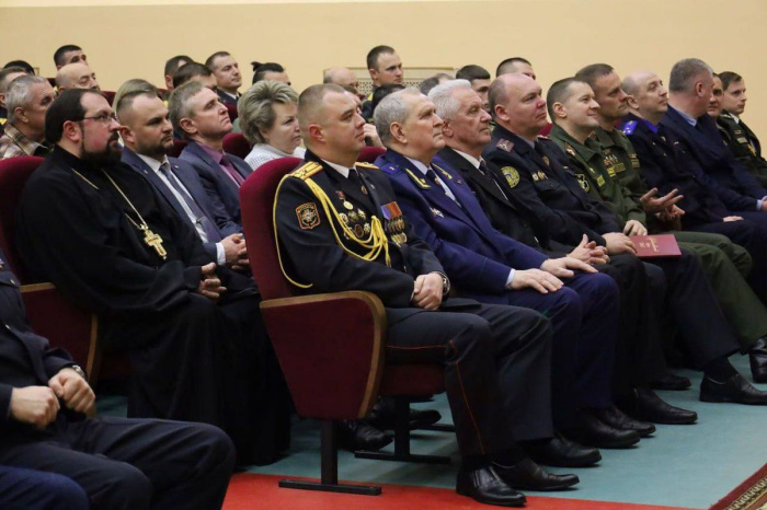 В 6-ой отдельной бригаде внутренних войск МВД отметили день образования части