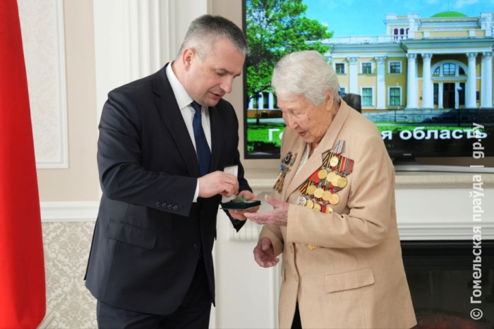 Более 140 ветеранов юго-восточного региона Беларуси получат юбилейный знак «80 лет освобождения Гомельской области от немецко-фашистских захватчиков»