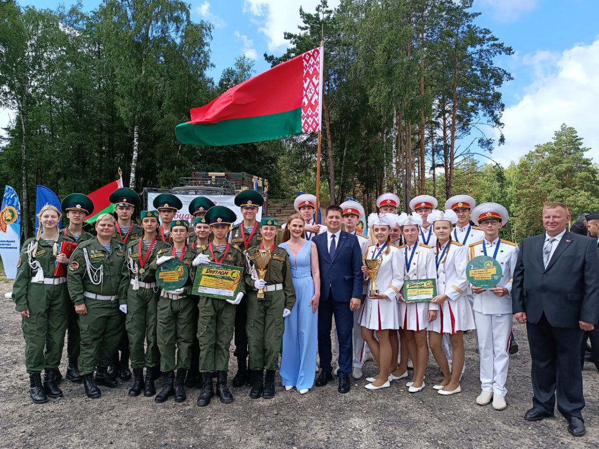 Команда Гомельской области заняла второе место в республиканской  военно-патриотической игре 