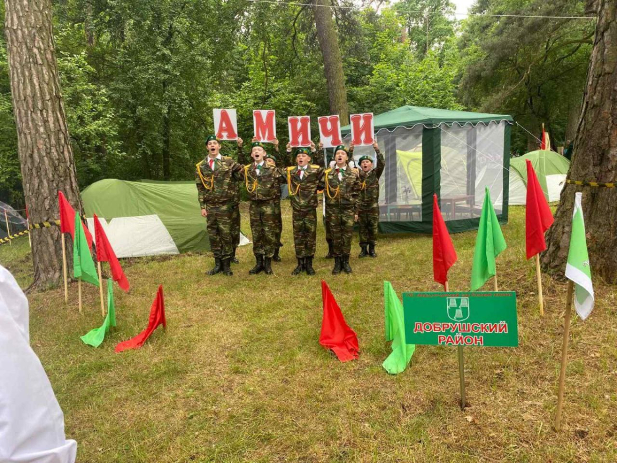 Звонкие, боевые, неугомонные: в Мозырском районе стартовала областная  военно-патриотическая игра «Зарница»