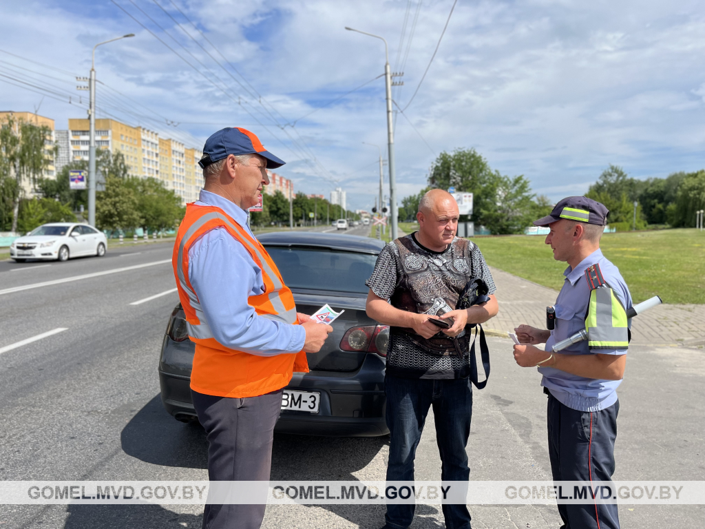 Инспекторы ГАИ совместно с представителями БелЖД провели профилактическое  мероприятие