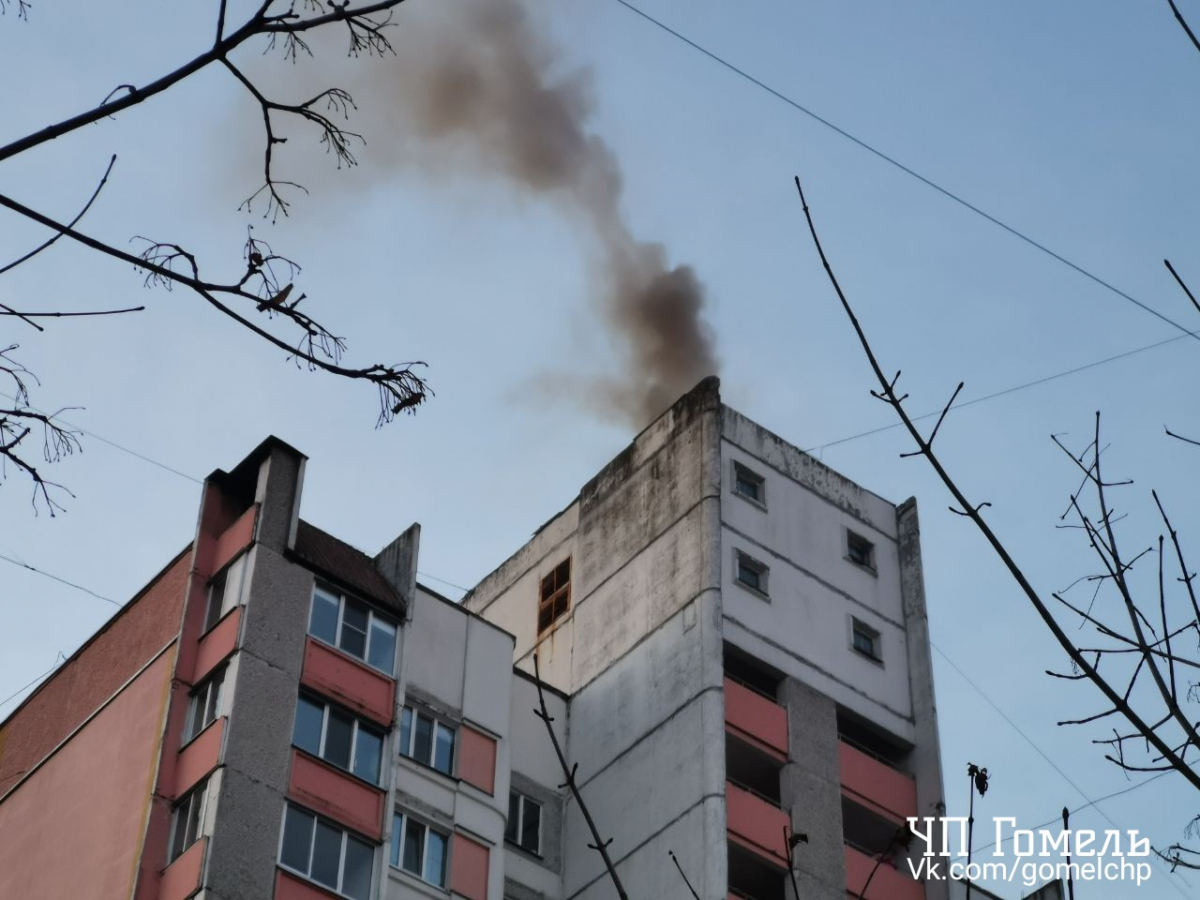 На проспекте Речицком в Гомеле произошло возгорание в жилом доме