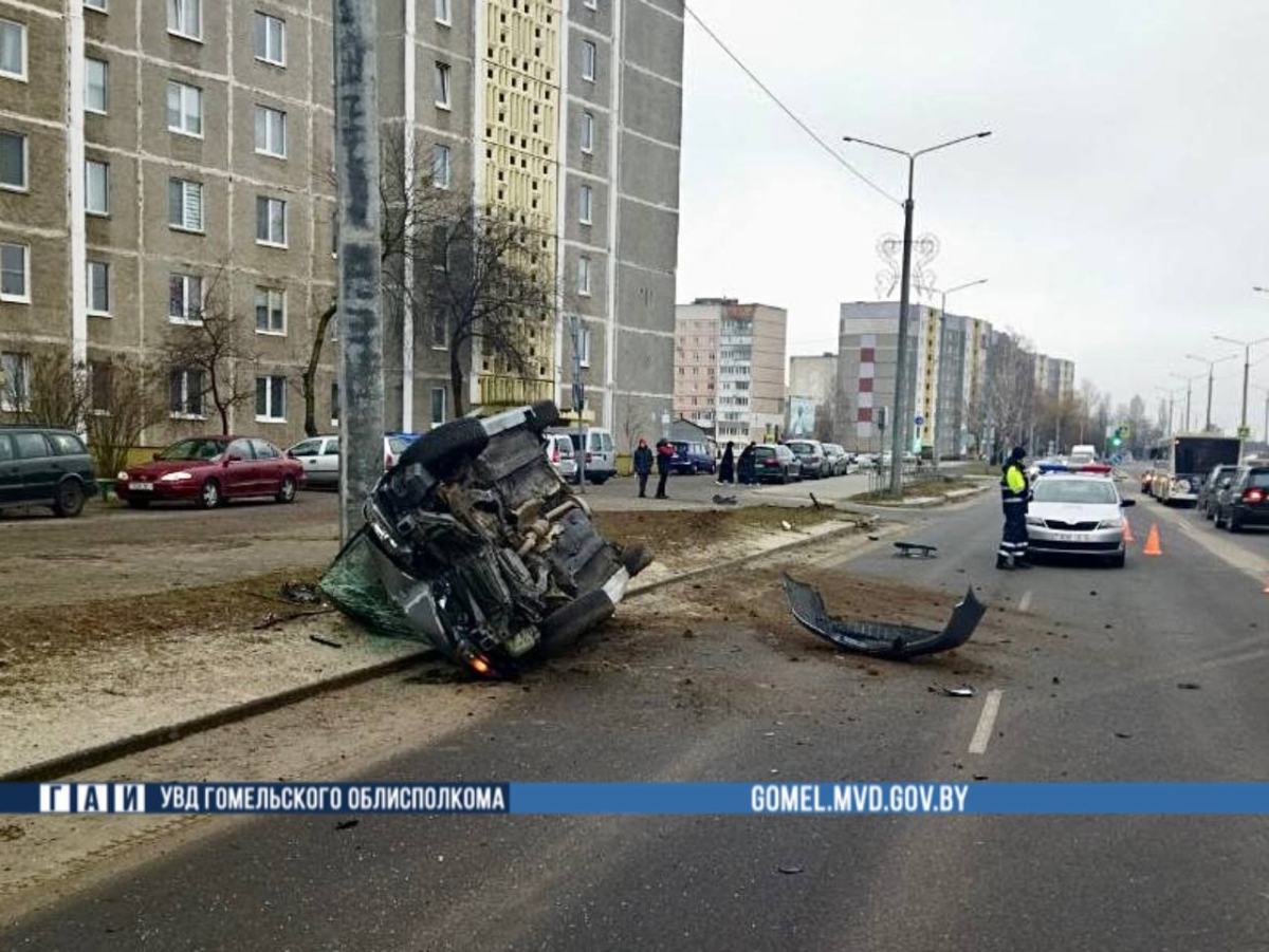 В Мозыре произошло ДТП, серьезных травм никто не получил