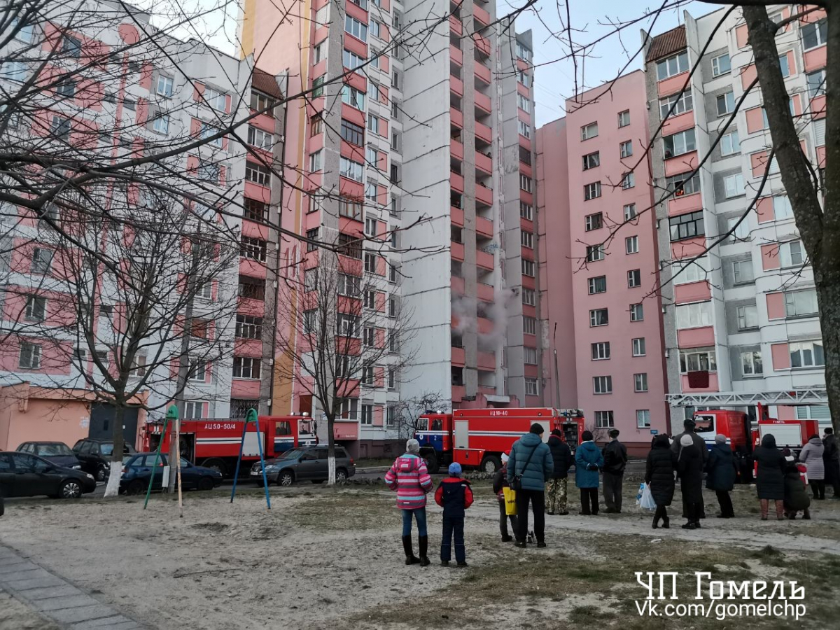 На проспекте Речицком в Гомеле произошло возгорание в жилом доме